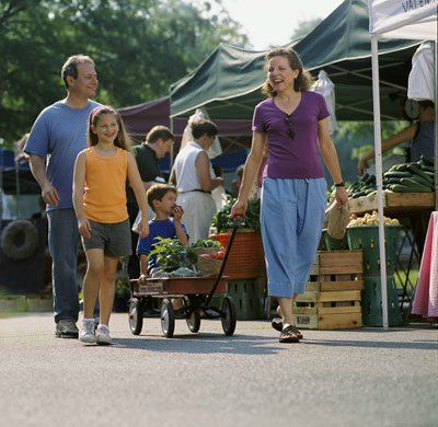 Fun family outing at the local Farmers Market.